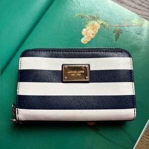 Michael Kors Navy Blue/White Striped Zip Around Leather Wallet